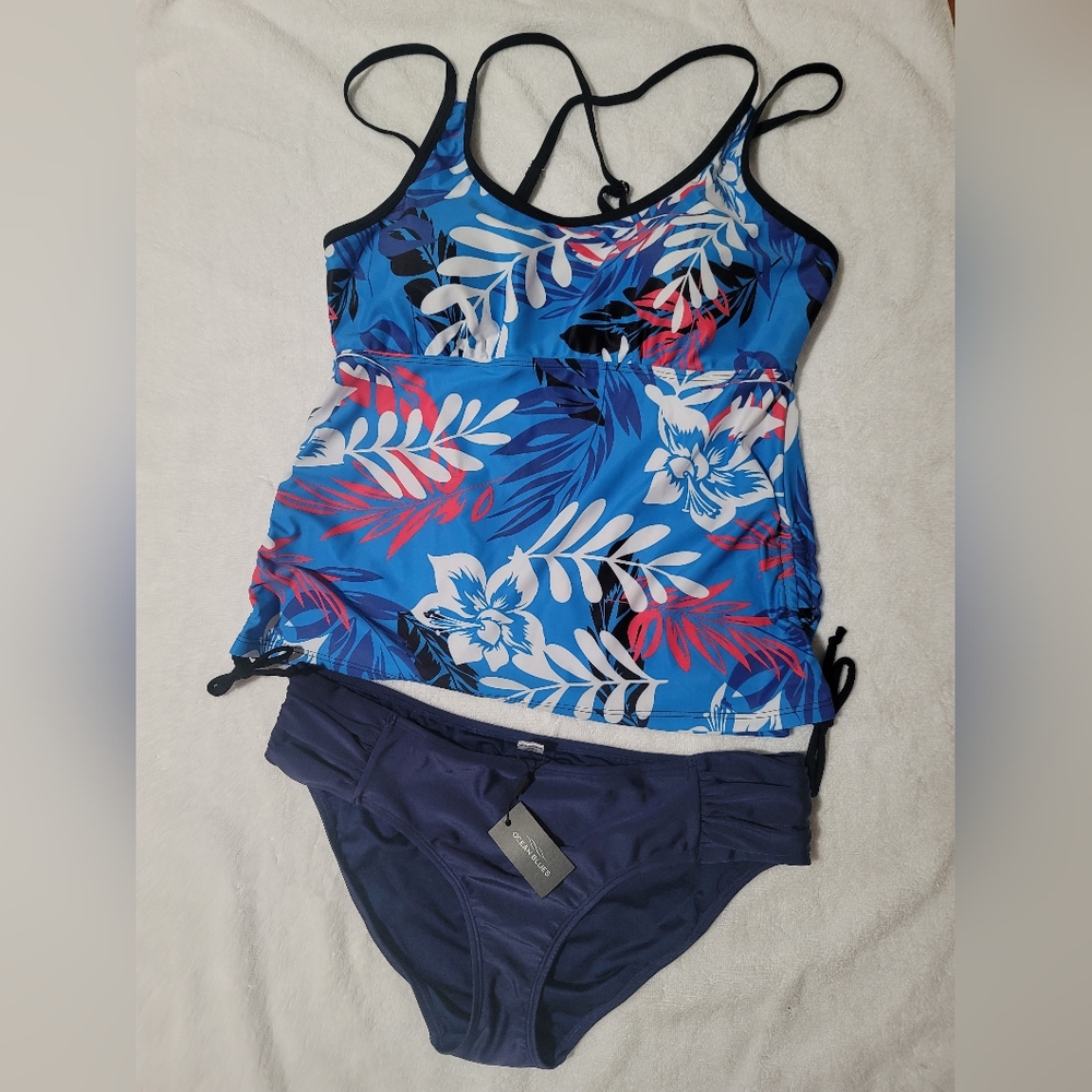 Women's Blue Floral Swim Set